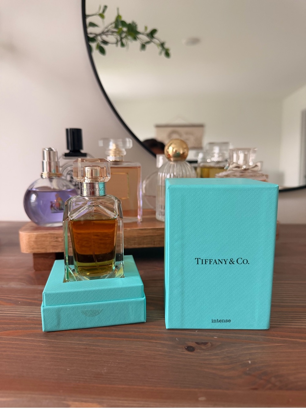 Tiffany & Co. Body Oil in Signature Tiffany Blue Box